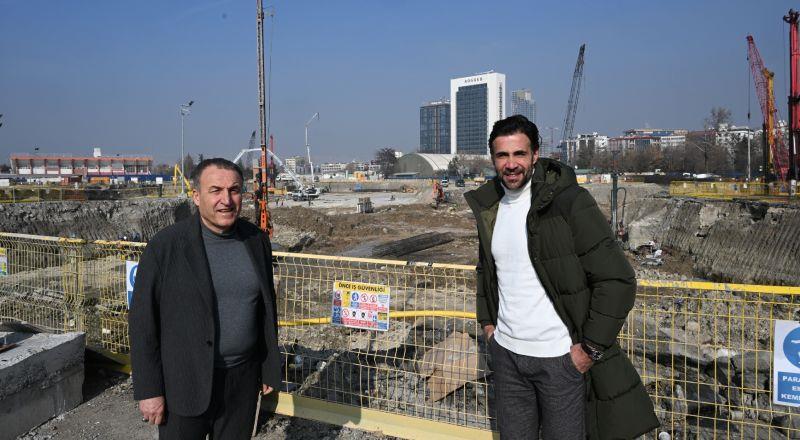 MKE Ankaragücü Kulübü Başkanı Faruk Koca, 19 Mayıs Stadı'nın arazisinde yapımına başlanan yeni stadın inşaatında incelemelerde bulunarak, "Ankaragücü camiası stadın bir an önce bitmesini bekliyor." dedi.